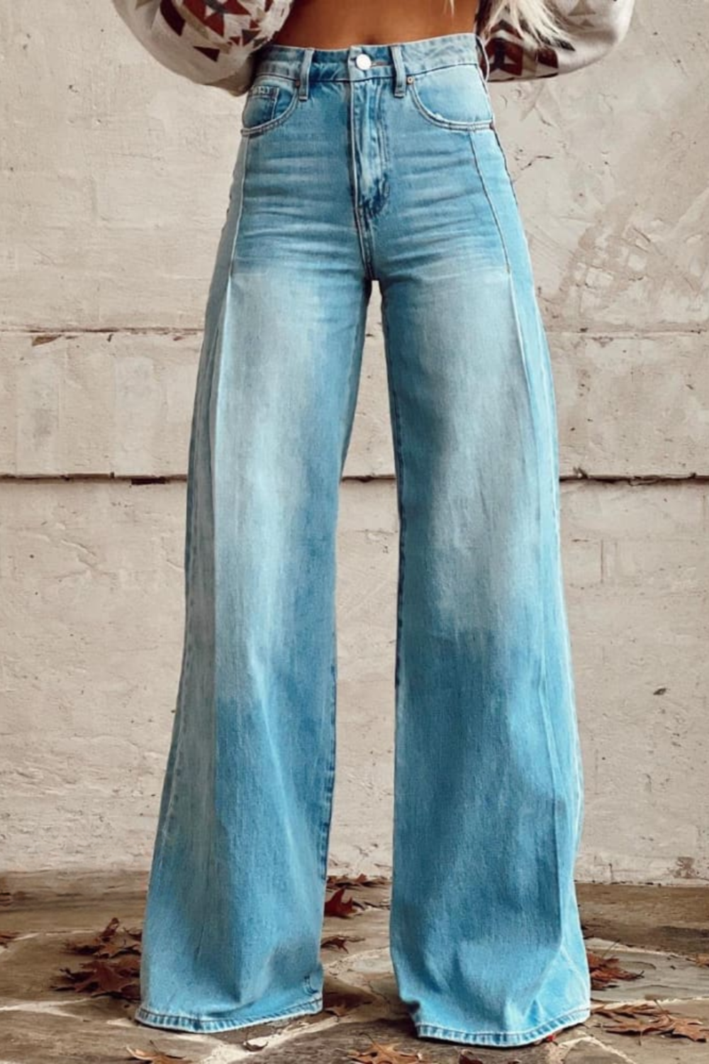 Estela - Wide-Leg Design Jeans